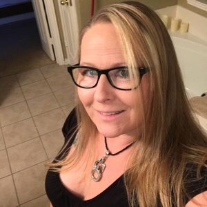 Meet your Posher, Tonya